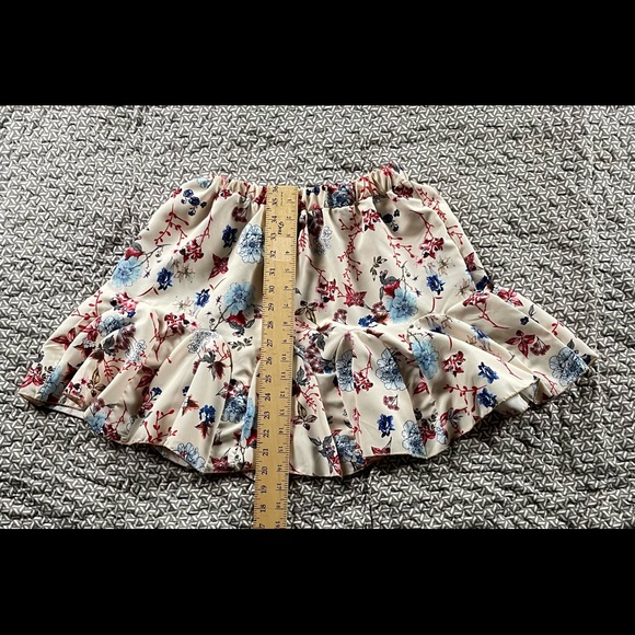 Wish Skirt - Picture 2 of 2